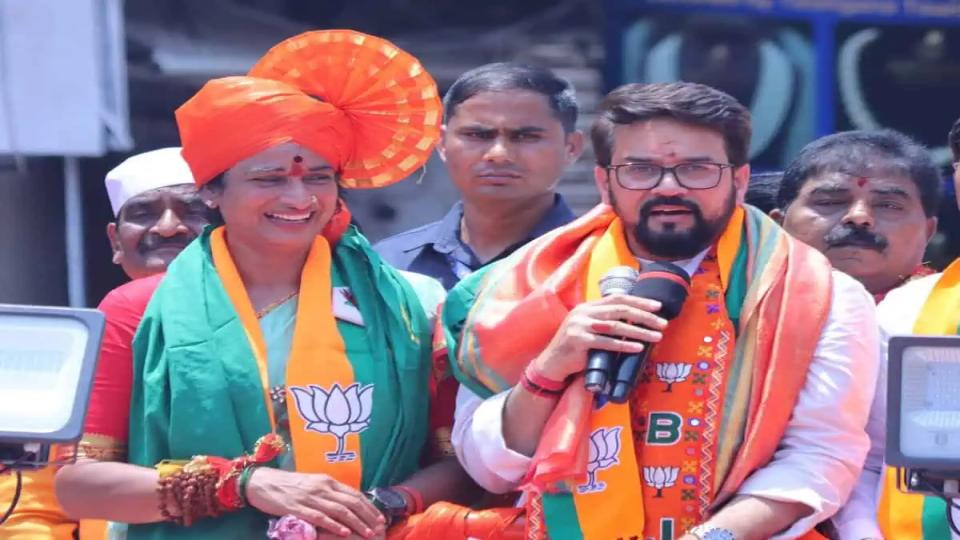 BJP Hyderabad MP candidate files nomination with rally from Charminar