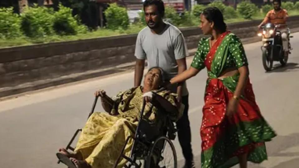 Man takes ailing mother to MLA’s house after alleged treatment denial in Mancherial