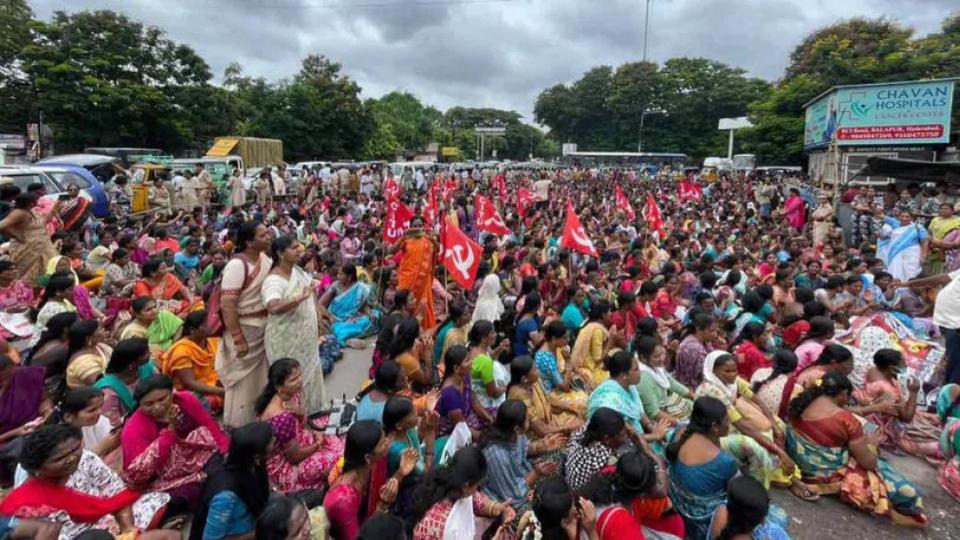 ASHA workers protest in Hyderabad for fixed salary