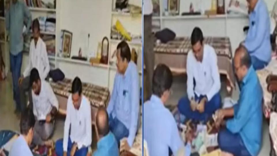 ACB Raids Town Planning Officer