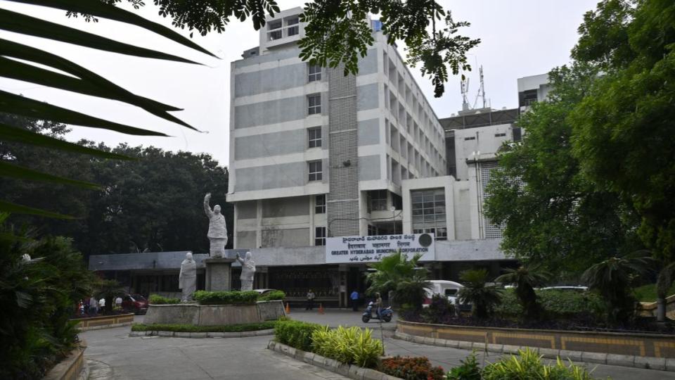 GHMC holds meeting with political parties on SIR 2026