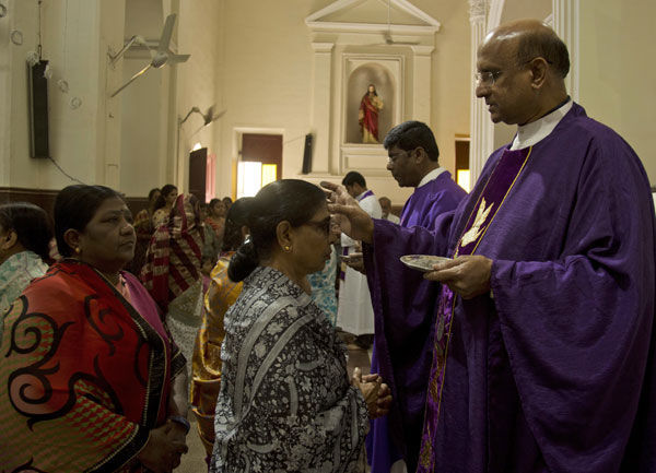 christiansinhyderabadobserveashwednesday