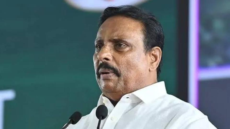Nagender welcomes SC order, remains tight-lipped on bypoll ticket