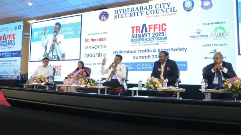 Hyderabad police begin two-day traffic summit with HCSC