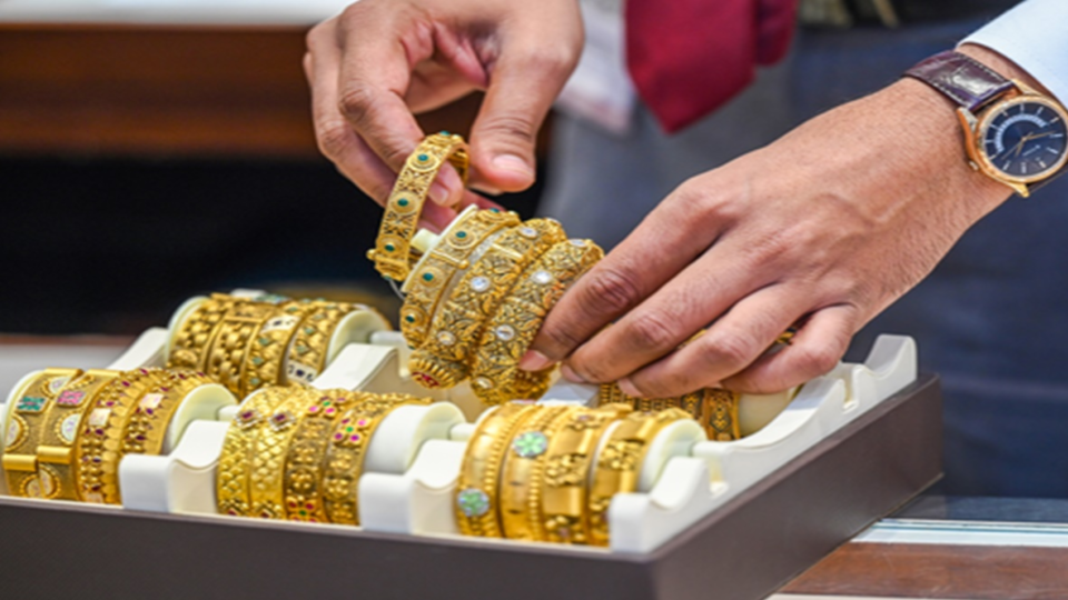 Man allegedly flees with gold worth Rs 20 cr in Hyderabad 