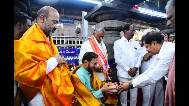 bjpwillformgovtatstateandcentre:prakashjavadekar