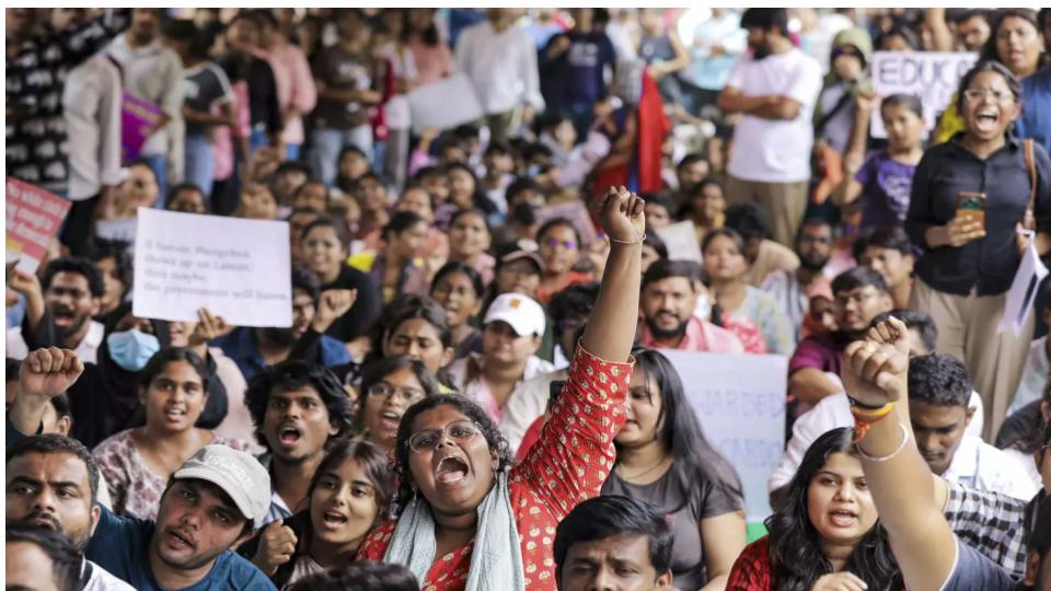 Student Unions Organise Bandh 