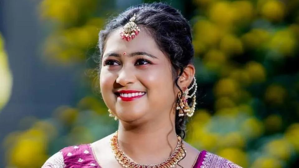 newlywedbridekilledinroadaccidentinsiddipet