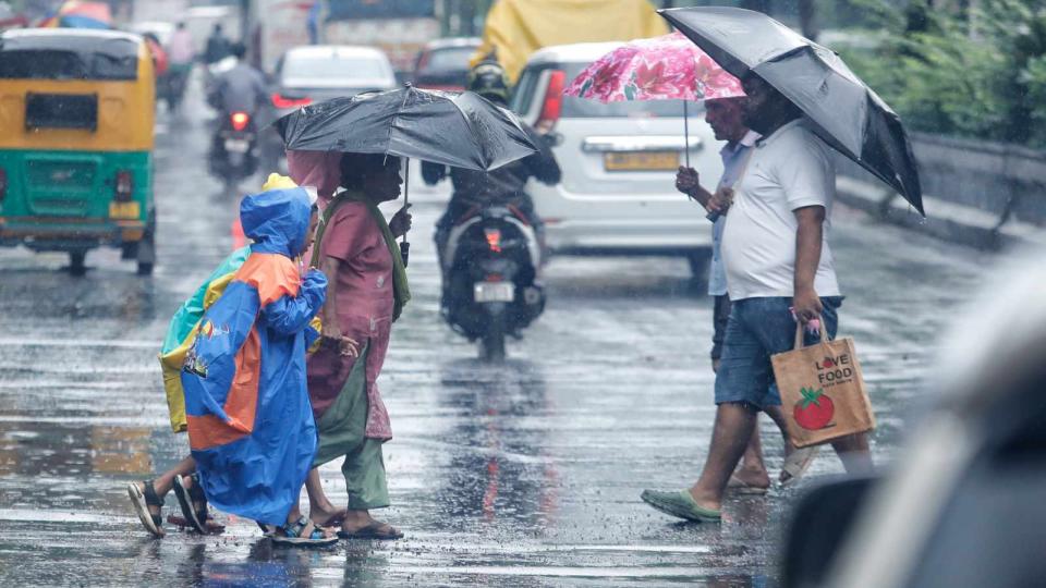 IMD forecasts thunderstorms, gusty winds across Telangana