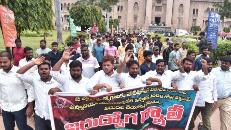 Osmania University students demand recruitment notifications