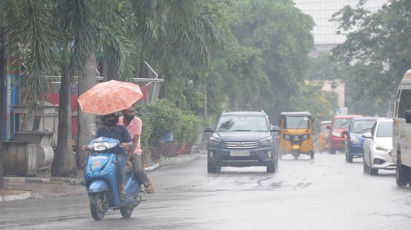 Several Parts of Hyderabad witness heavy rains on Sunday 