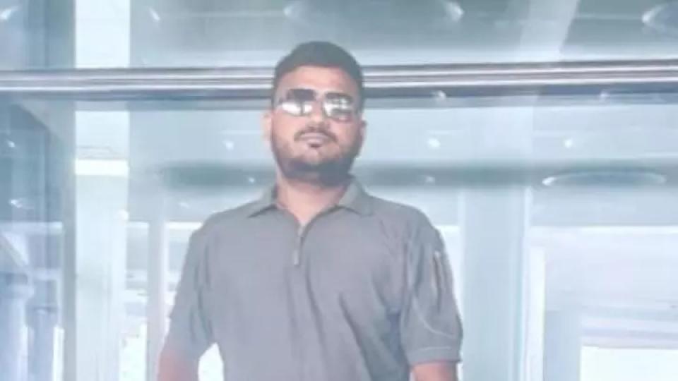 Fake CISF Officer Nabbed at Shamshabad Airport