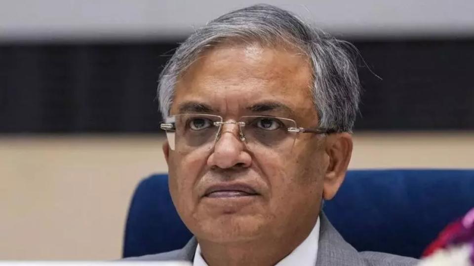 Chief Election Commissioner Gyanesh Kumar arrives in Hyderabad