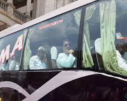 karnatakacongressjd(s)mlasreachhyderabad