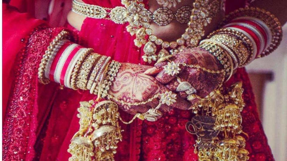Fake bride dupes Hyderabad man of Rs 21 lakh in marriage scam