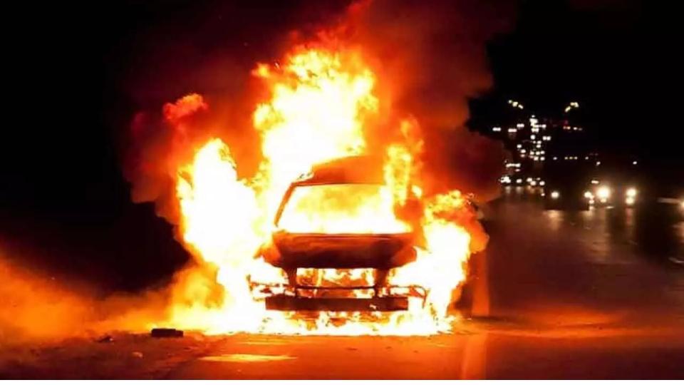 Moving car catches fire near Nanakramguda toll gate, no casualties