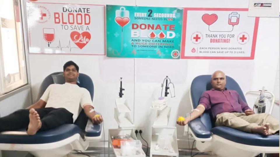 hyderabadmandonatesbloodfor84thtimeencouragesson