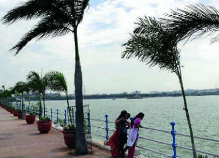 hyderabadenjoyspleasantweatherconditions;yellowalertintelanganauntilmay21