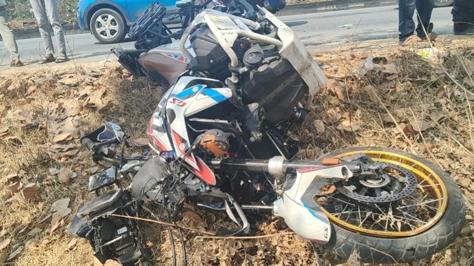 Professional Bike Rider of Hyderabad Dies on National Highway Road