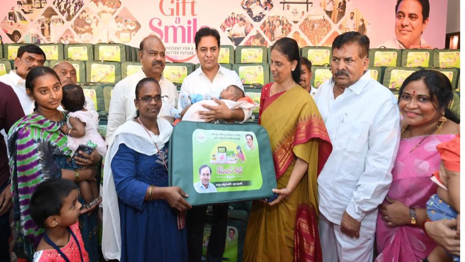 KTR distributes 5,000 KCR Kits as part of his ‘Gift a Smile’ initiative