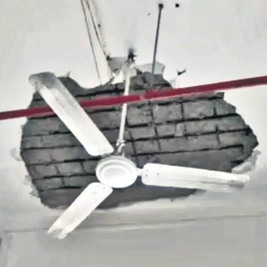 Ceiling plaster falls at Telangana hospital, 2 patients among 6 injured