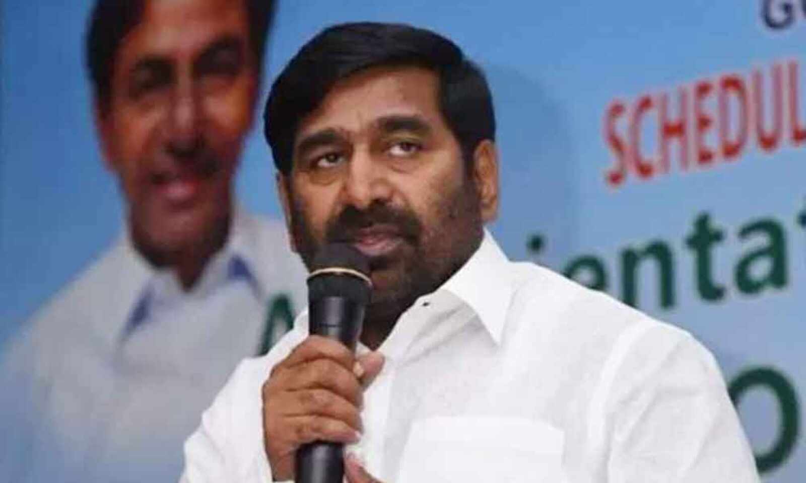 entirenationappreciatingcmkcr’svisiontowardspeoples’welfare:jagadishreddy