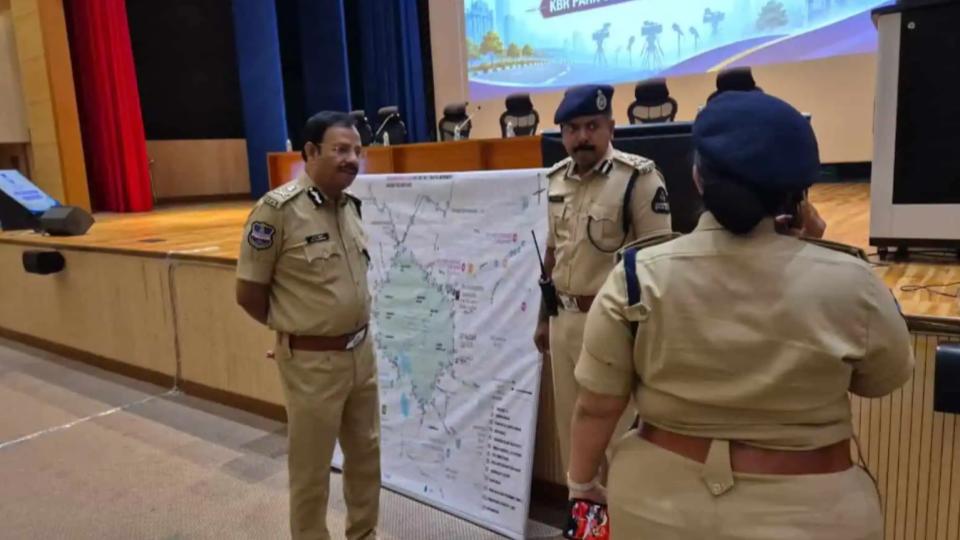 Traffic police to implement one-way system around KBR Park