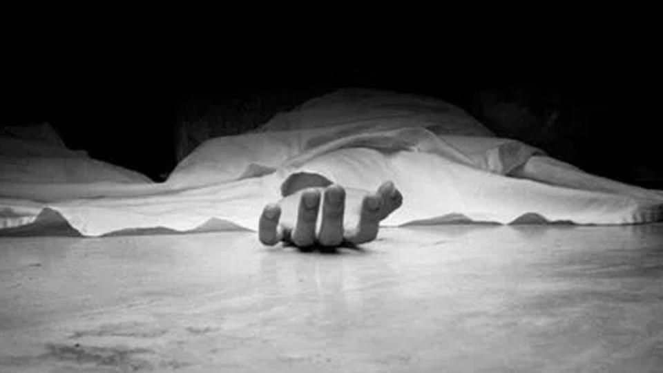 Woman body found in nala of Lingampally