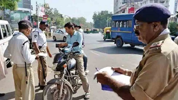 muchrelieftothepublichyderabadtrafficpoliceannouncesonetimeconcessiontoclearpendingchallan