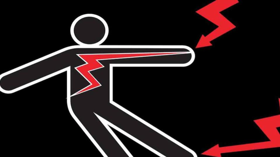 Man electrocuted while setting up Rakhi stall in Medak