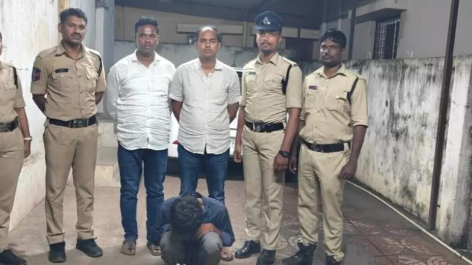 Man Held for Transporting Ganja from MP, Selling It in Patancheru