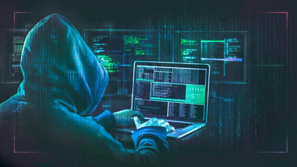 Two inspectors lose Rs 43 lakh in Rachakonda 