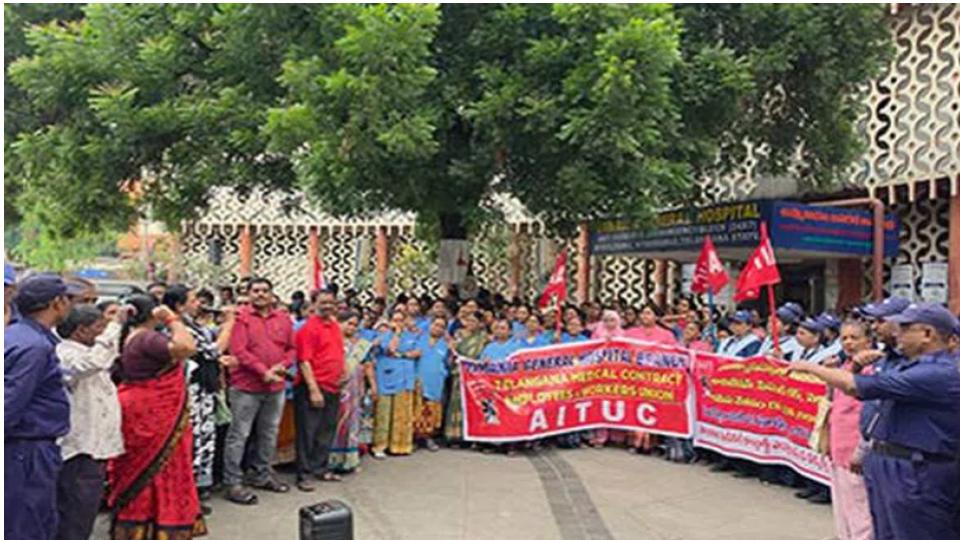 Contract healthcare workers protest in Hyderabad