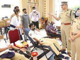 hyderabadtrafficpoliceorganizesblooddonationcamp