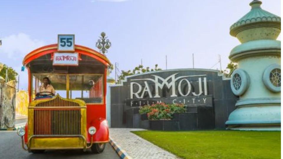 Ramoji Film City extends special discount to school students