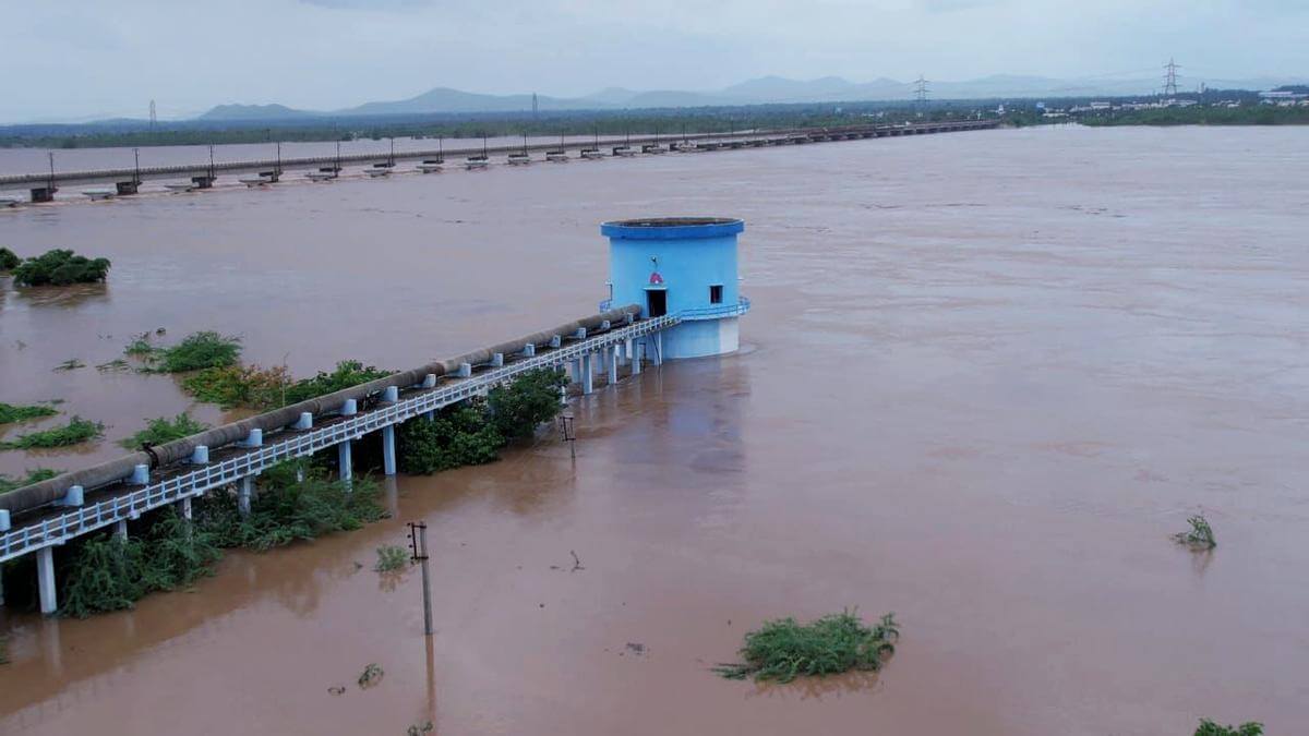 cwcpostponesmeetingongodavariwateravailability