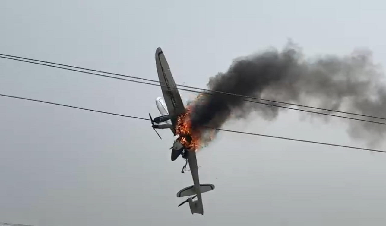 vikarabaddigitalmasterplansurveydronecatchesfireaftercontactinghightensionwires