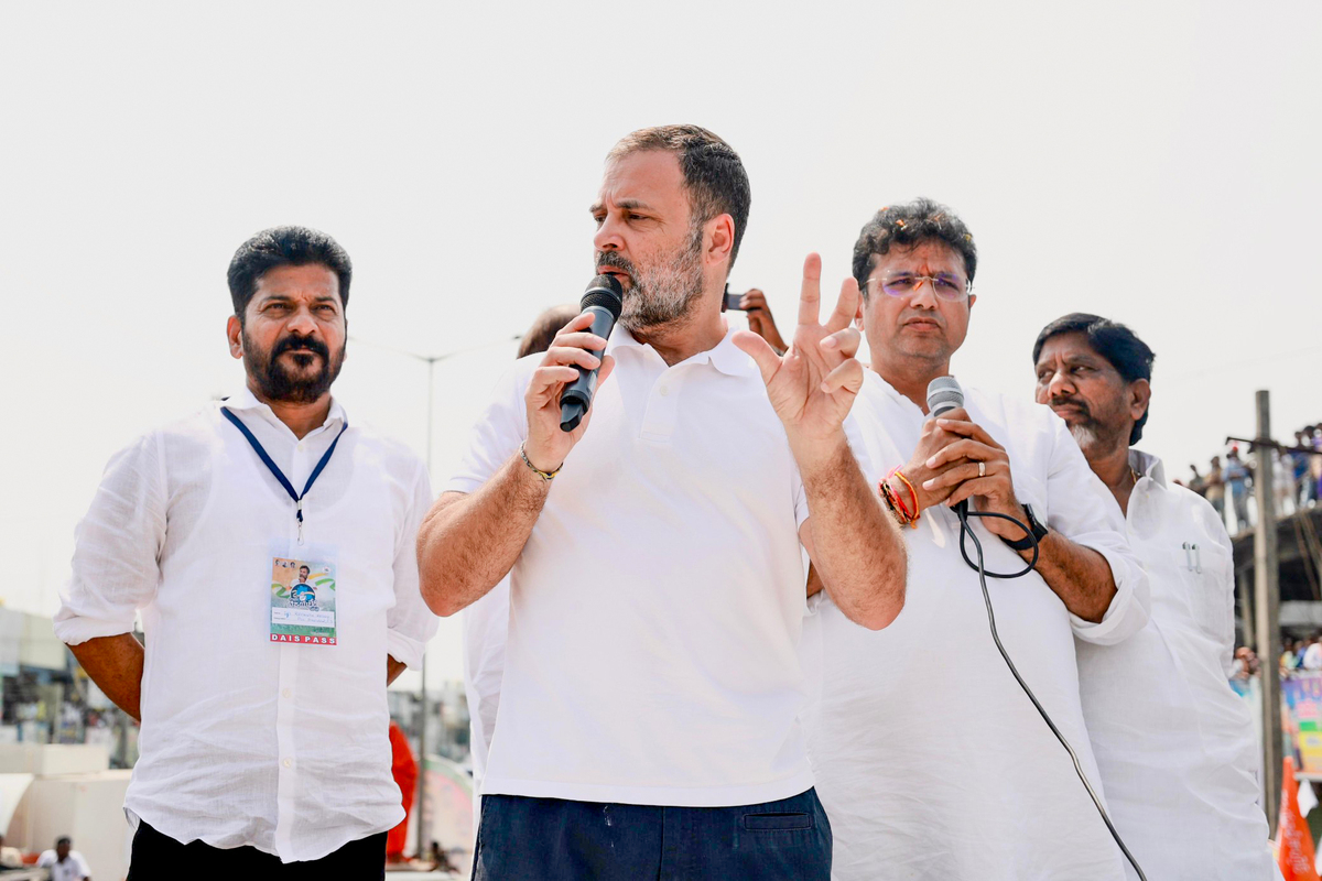 rahulgandhiaccuseschiefministerkchandrashekarraoofrunningthemostcorruptstategovernmentinthecountry
