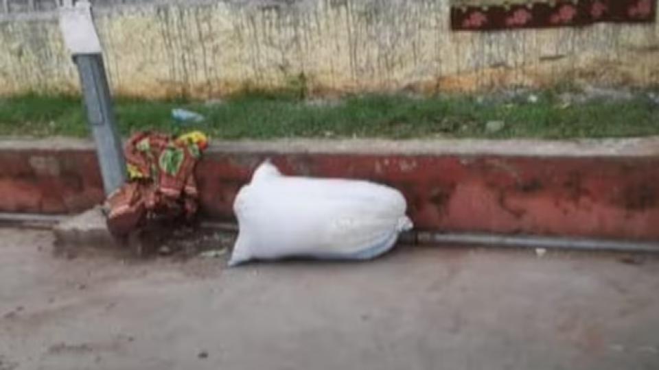 Decomposed body of women found at Cherlapally railway station