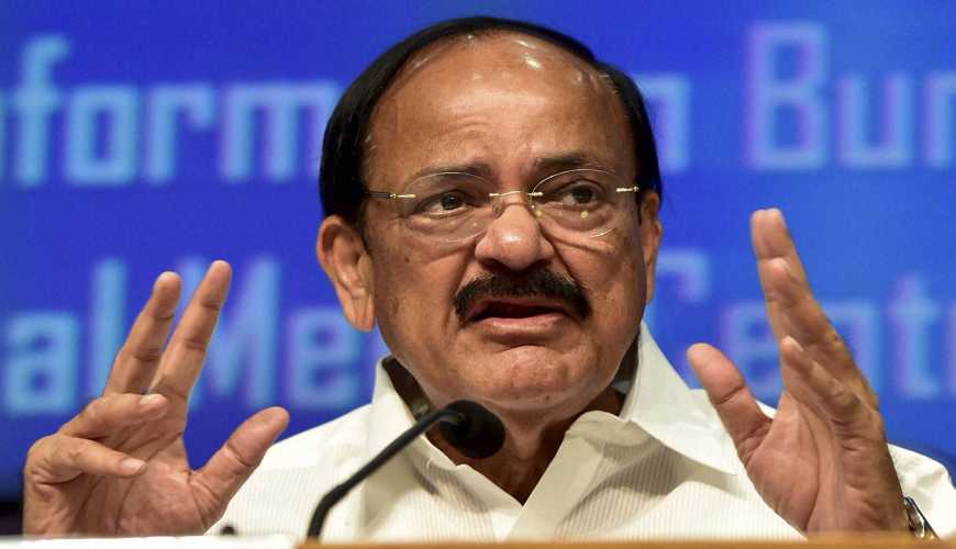 venkaiahnaidustressesneedforprovidingqualityfacilitiestoruralareas