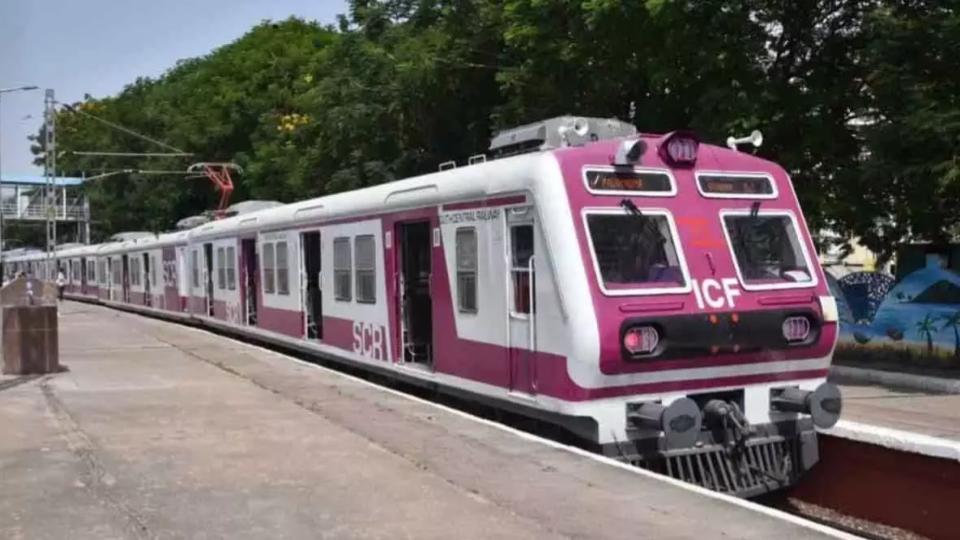 SCR to run special MMTS trains for Ganesh idol immersion rush