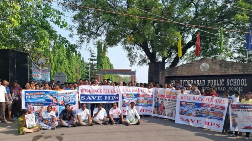 Parents protest fee hike at Hyderabad Public School in Ramanthapur