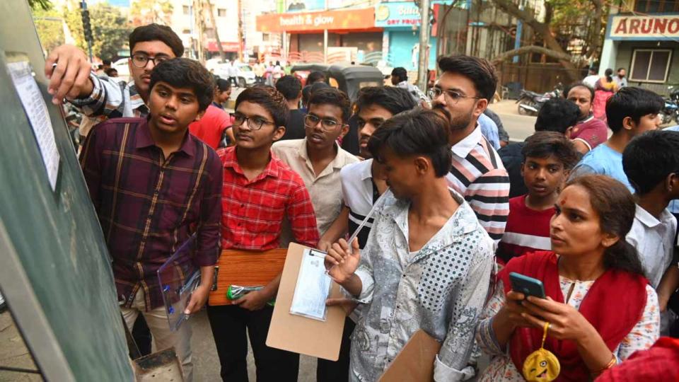 SSC public Examinations 2026 begin across Telangana
