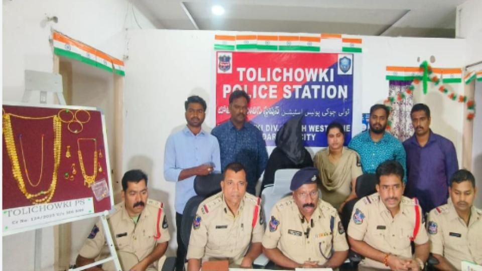 Maid held for 30 tulas of gold jewellery theft in Tolichowki