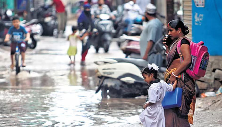 Morning Showers Likely Till 1 PM Across Parts of Telangana