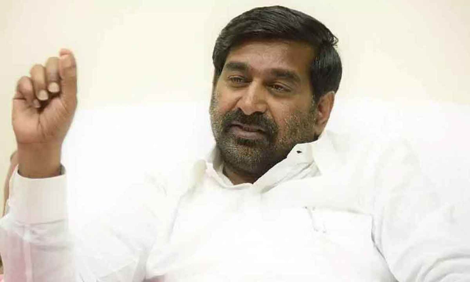 congressneglectedfluorosisprobleminmunugode:jagadishreddy