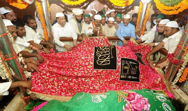cmkcrannounces50crorefordevelopmentofjahangirpeerandargah