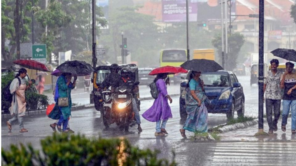 intensestormslikelyintelanganaimdhyderabadissuesyellowalert