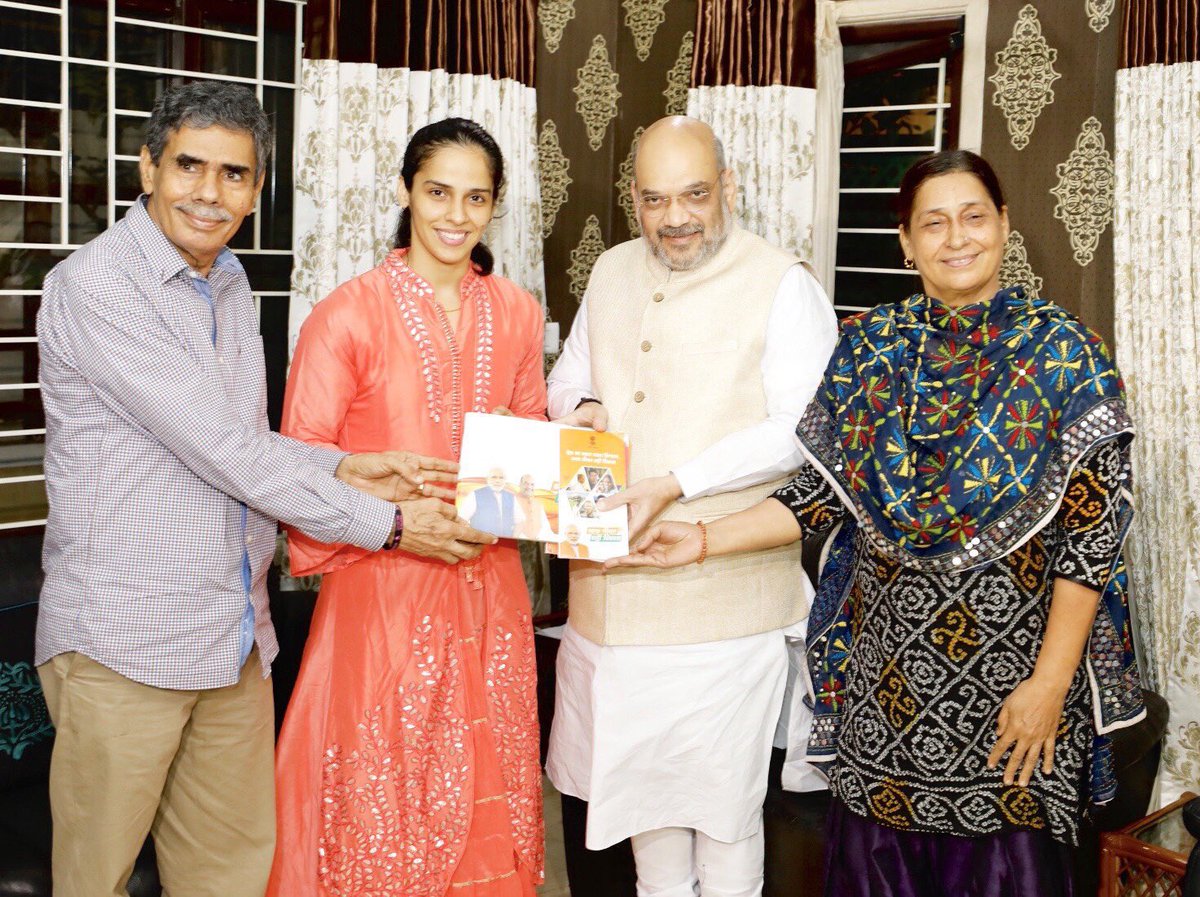 amitshahmeetsramojiraoandsainanehwalforsamparksesamarthan