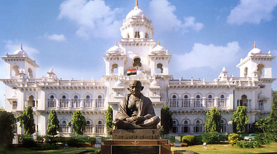 specialsessionoftelanganaassemblyonmondaytopaytributestomanmohansingh